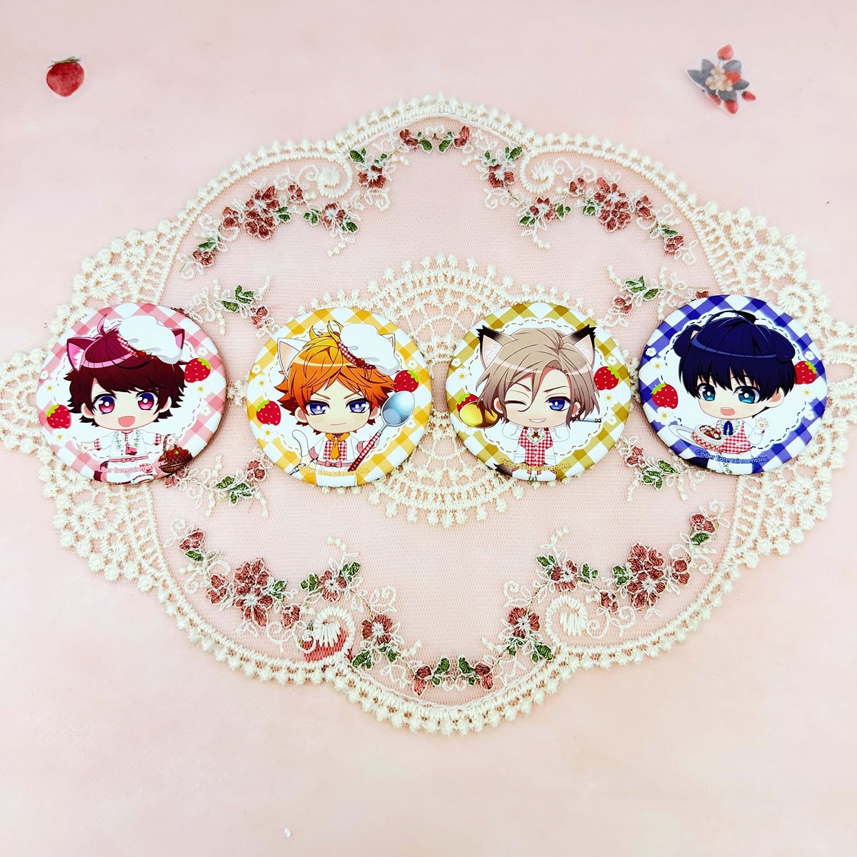 A3! in NAMJATOWN HAPPY STRAWBERRY PICNIC DAY  缶バッジコレクション　ちびキャラ（秋組・冬組）