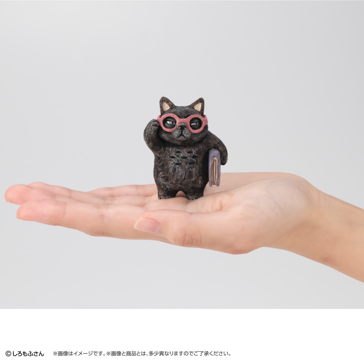木彫り作家しろもふさんの猫の日常